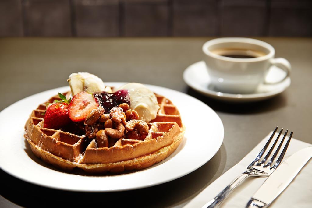Hotel Shilla Seodaemun Station 4*